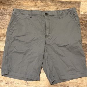 MENS Urban Pipline Gray/Blue Shorts SIZE 40